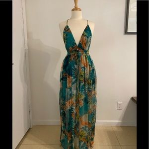 Preloved Fashion nova maxi dress
